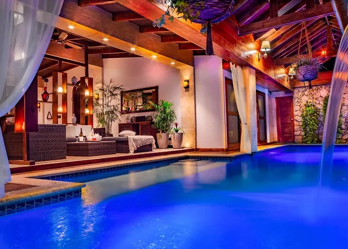 Bali Retreat Aruba -2 Pools,Cinema,Yoga,Cave Villa Noord