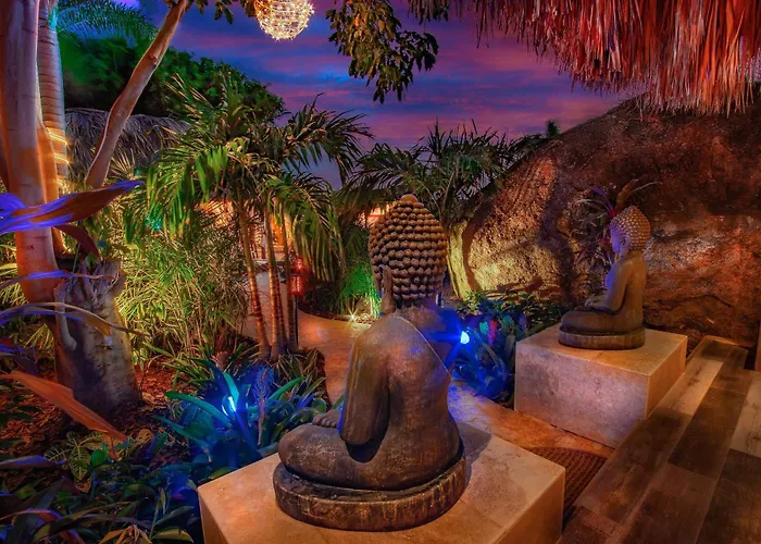 Bali Retreat Aruba -2 Pools,Cinema,Yoga,Cave Villa Noord